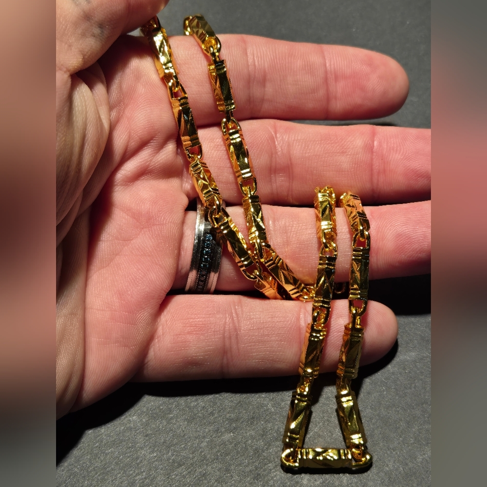 Unique gold bamboo style link necklace...24123